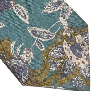 Vintage 80s Italian Silk Pastel Aqua Floral J.T. Beckett Menswear Necktie
